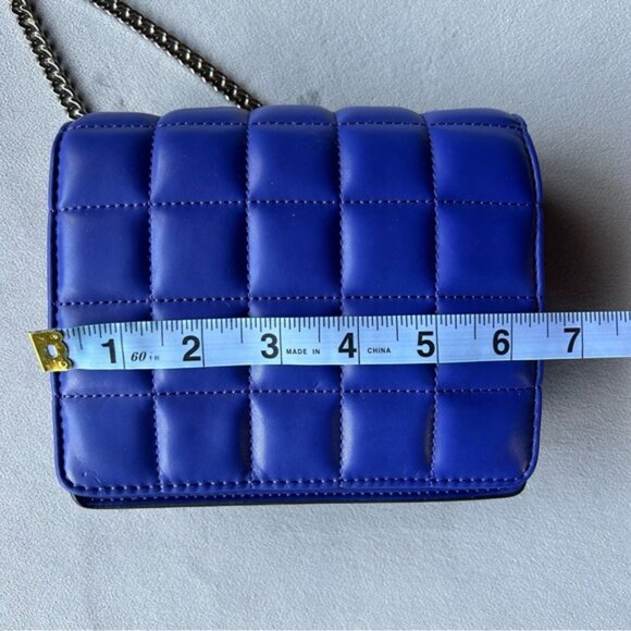 French Connection ~ Laine ~ Quilted Mini Crossbody Bag ~ Blue with Silver Chain - Picture 7 of 10
